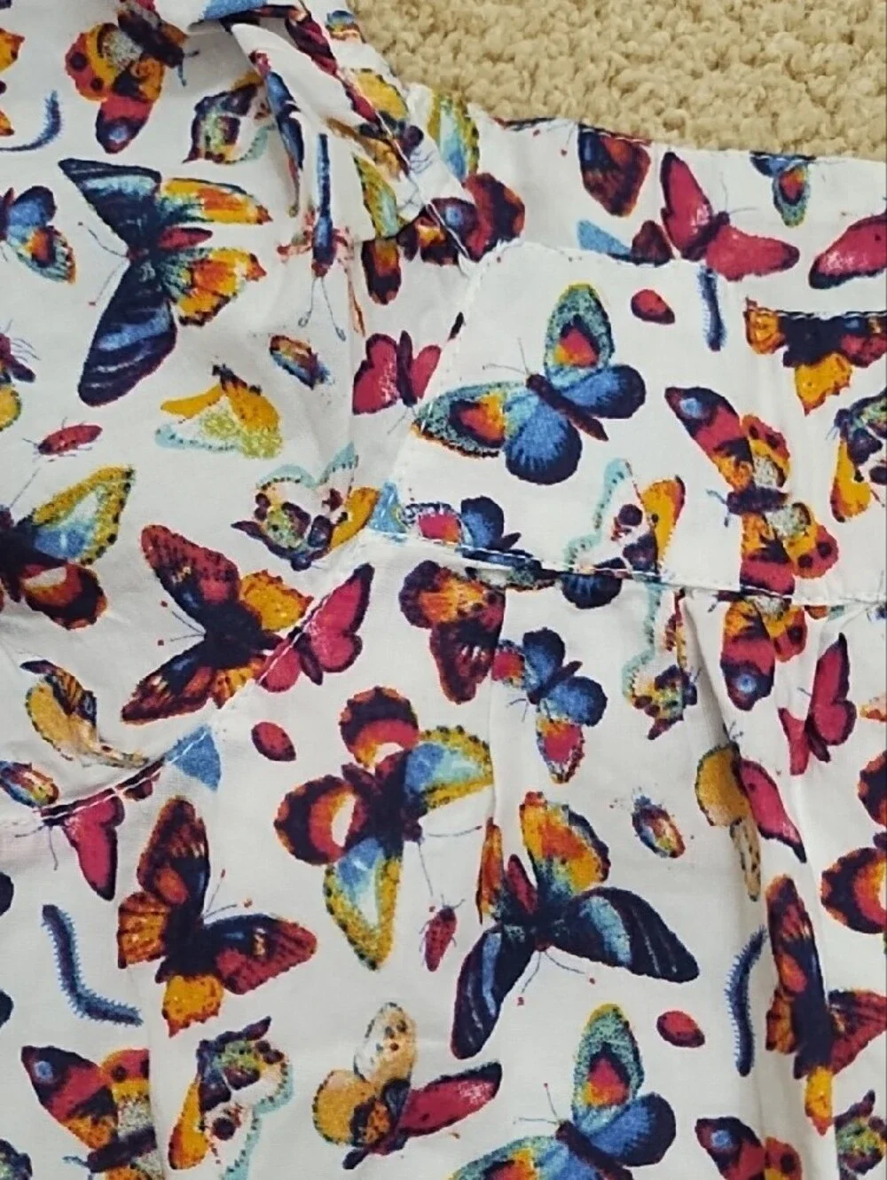 GAP lively butterfly